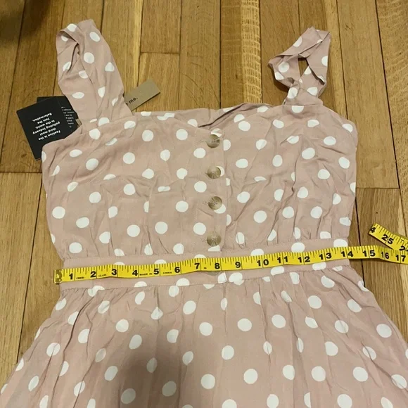 NWT Reformation Size Medium Dress - Picture 8 of 8